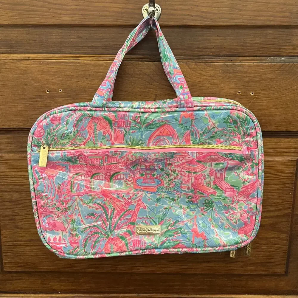 Lilly Pulitzer Cosmetic Case Travel Make up Bag NWOT's Pink Floral
